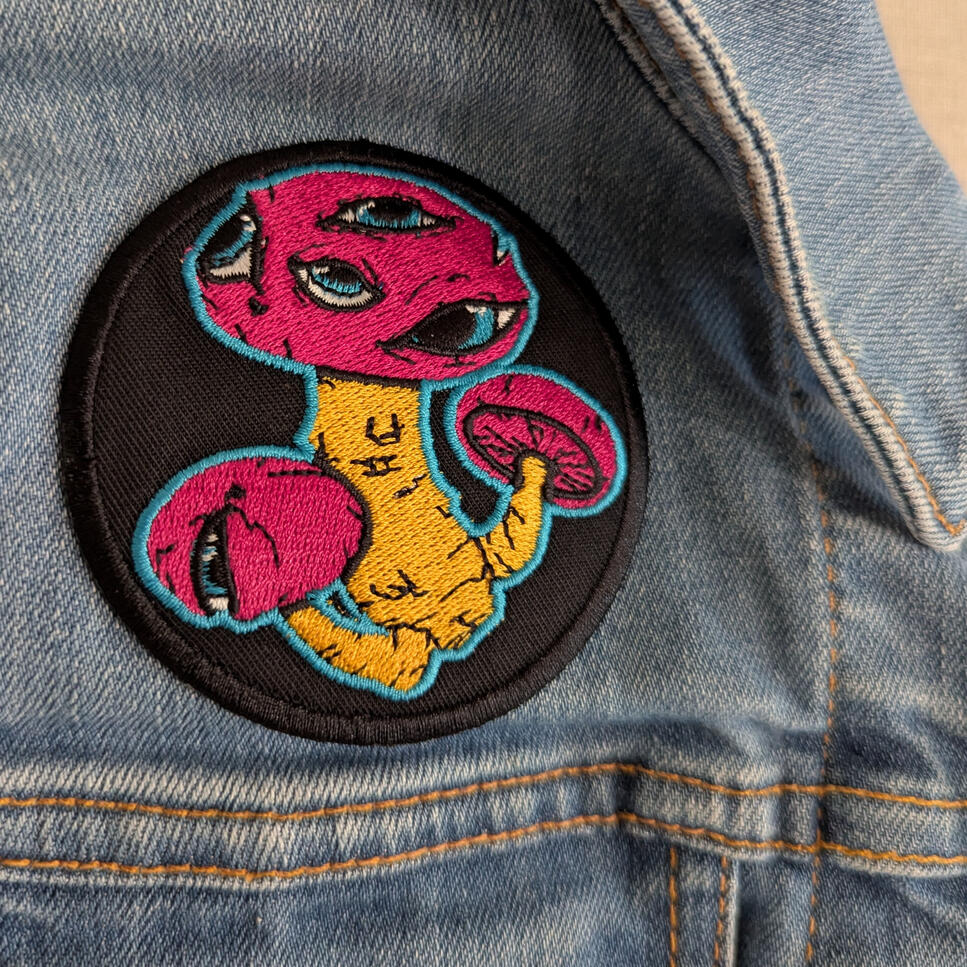 queres embroidery